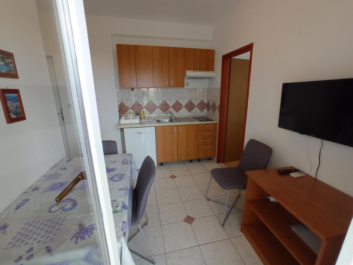 Apartments Vodopija 300M To The Beach Sveti Filip i Jakov Eksteriør billede