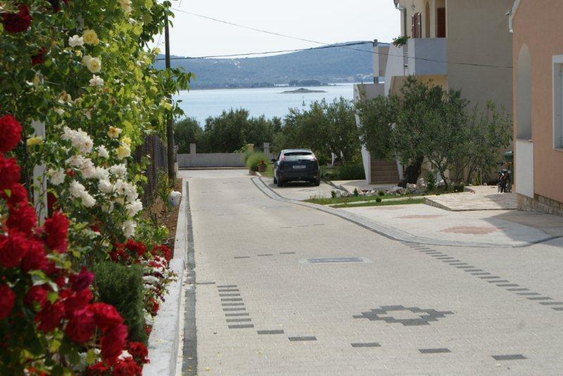 Apartments Vodopija 300M To The Beach Sveti Filip i Jakov Eksteriør billede